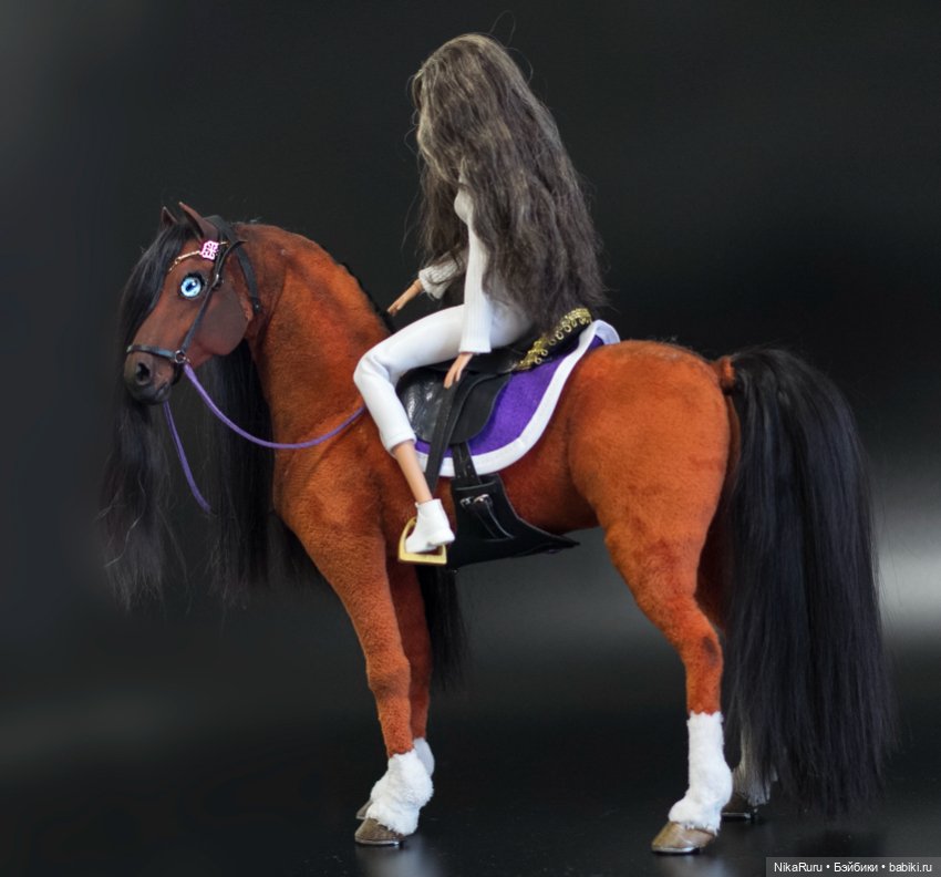 Лошадь для Барби, подвижная в смешанной технике, конь формат 1/6 (фото 3)