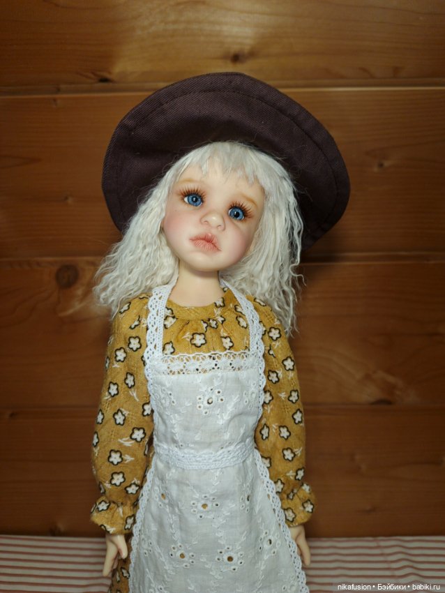 Костюм платье,фартук и шляпка на куклу БЖД MSD (фото 8)