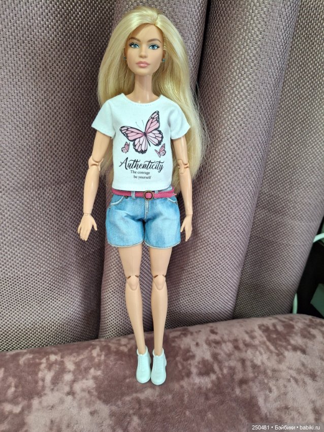 Набор на барби — Одежда для кукол
