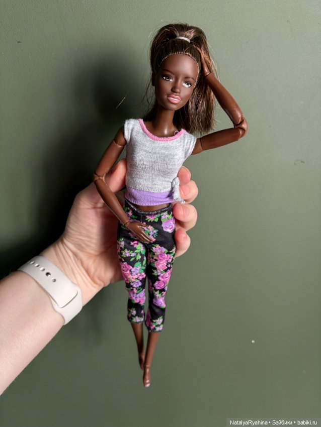 Барби йога Ким FTG83 dark afro