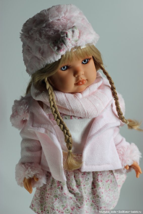 Белла от Antonio Juan в полном комплекте одежды и обуви