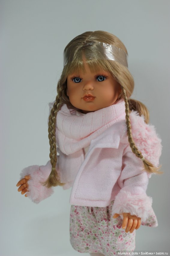 Белла от Antonio Juan в полном комплекте одежды и обуви (фото 8)