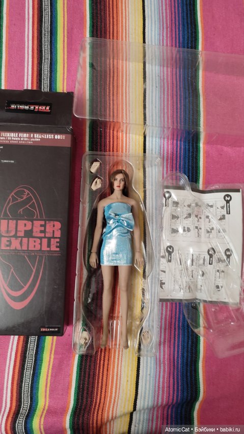 Девушка phicen экшен 1/6 кастом (фото 4)