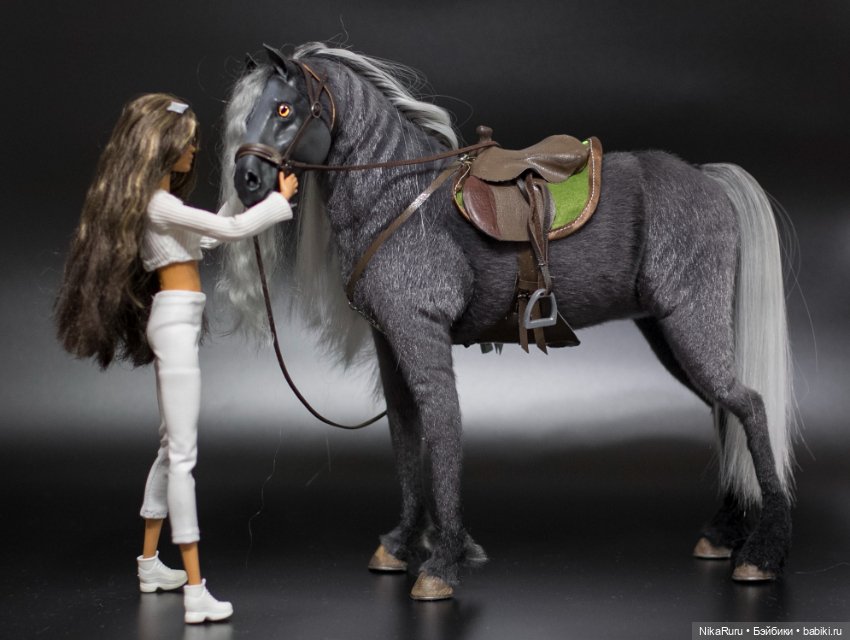 Лошадь для Барби, подвижная в смешанной технике, конь формат 1/6 (фото 4)