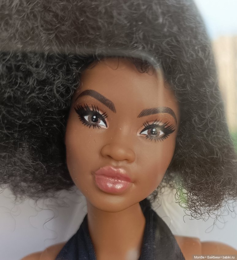 Продам Барби Looks — Игровые куклы