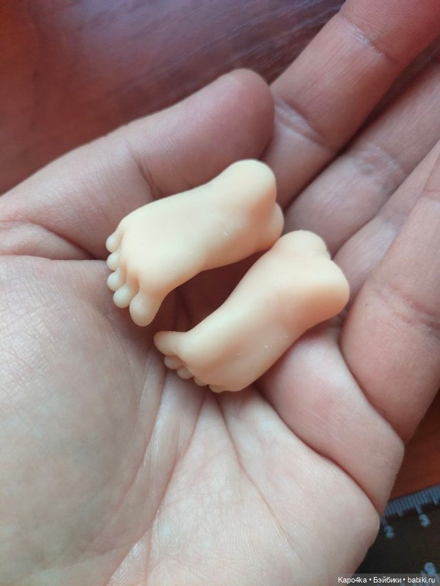 Печатные каблучные ступни на кукол 30 и 32 см (фото 4)