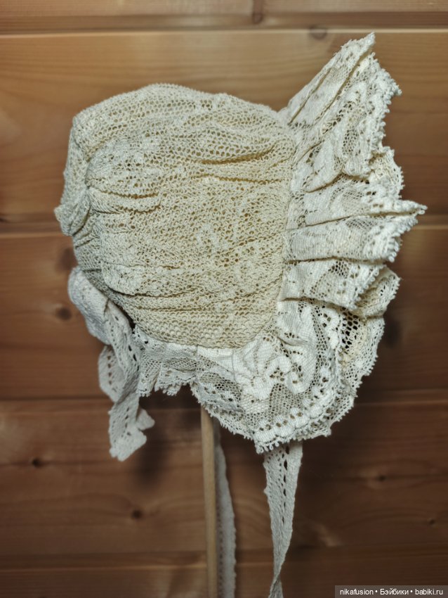 Чепчик на антикварную или винтажную куклу