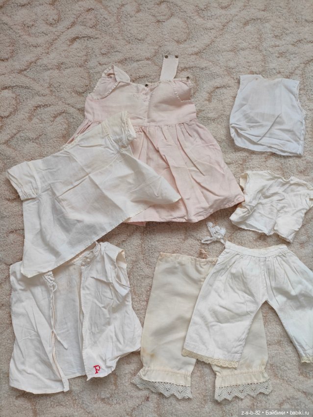 Антикварная одежда лотом — Другое для антикварных кукол