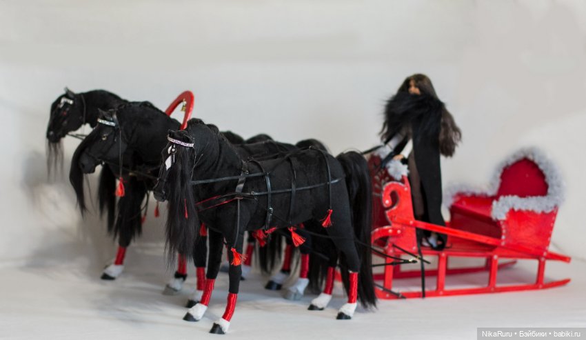 Русская тройка, лошади для Барби, сани, формат 1/6 в смешанной технике (фото 4)