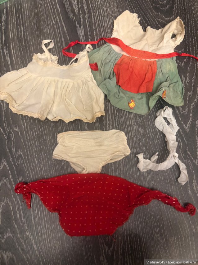 Одежда от антикварной куклы