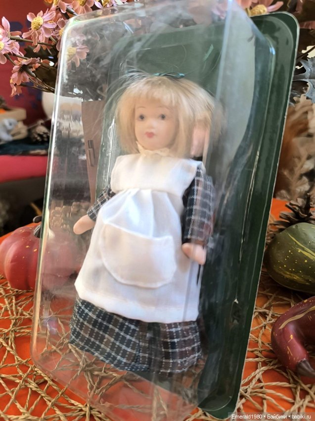 Фарфоровые малышки в коробке (фото 6)