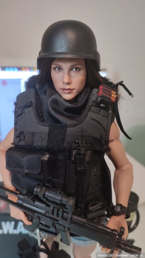 Китбаш милитари экшен девушка 1/6 на wb206 (фото 3)