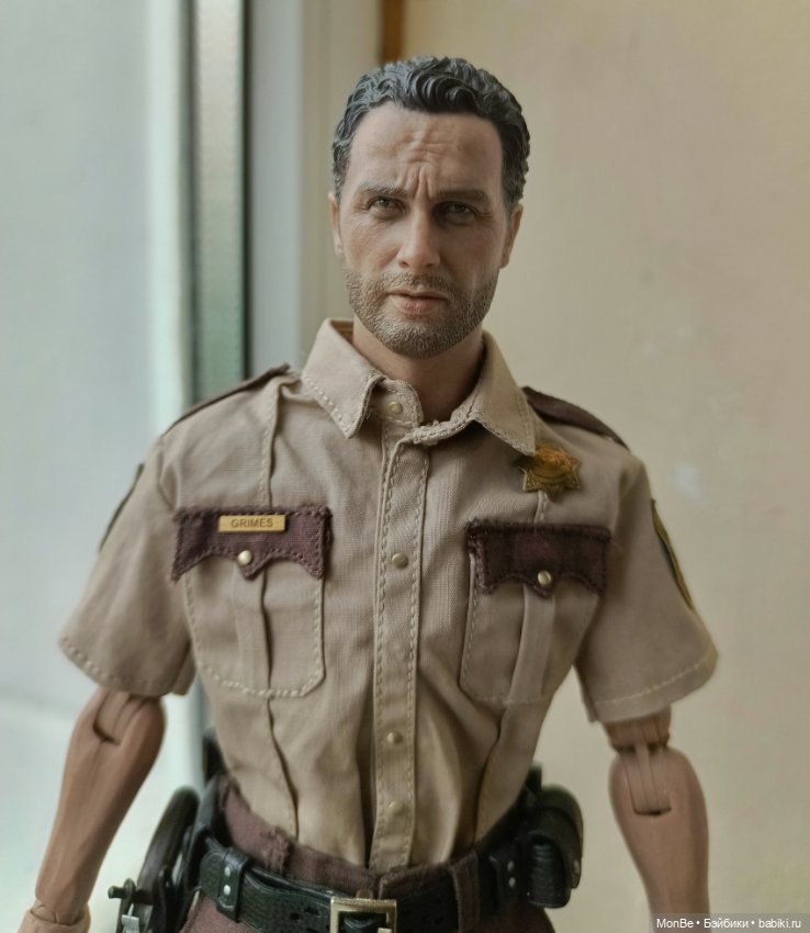Рик Граймс от damtoys по "Ходячим Мертвецам", 1/6 (фото 3)