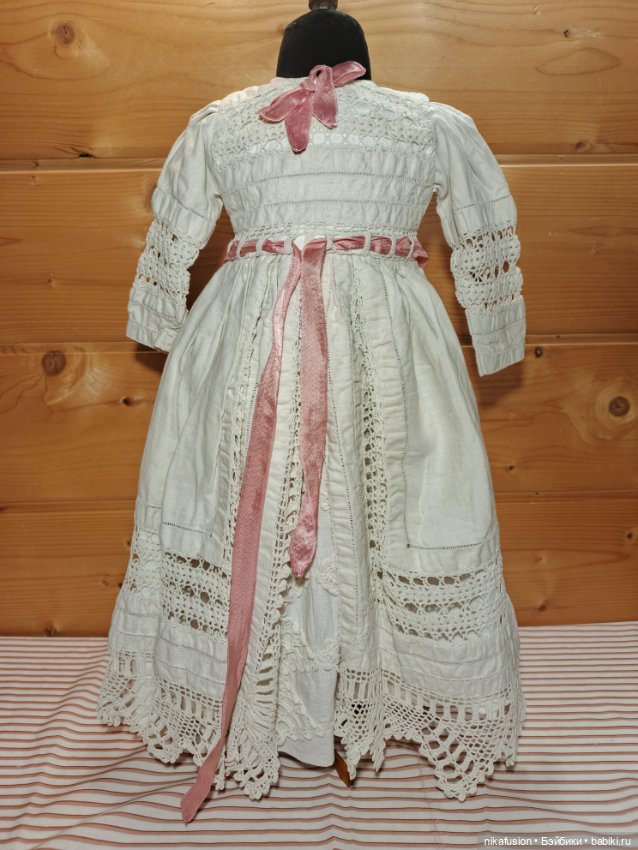 Платье на антикварную или винтажную куклу рост 60-65 см