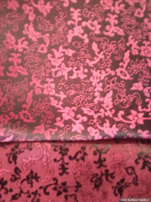 Лот ткани по типу тонкой парчи для кукольного рукоделия