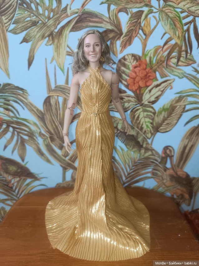 Продам танкистку от Verycool на теле Worldbox (фото 2)