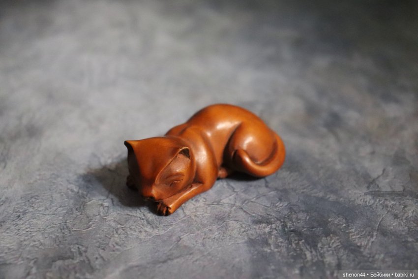 Нэцкэ "Кошка". Винтаж — Статуэтки