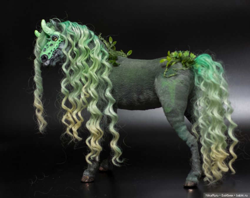Лошадь фантастическая, подвижная в смешанной технике, конь (фото 6)