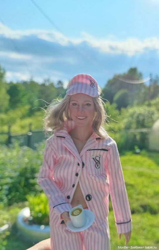 Продам танкистку от Verycool на теле Worldbox (фото 3)