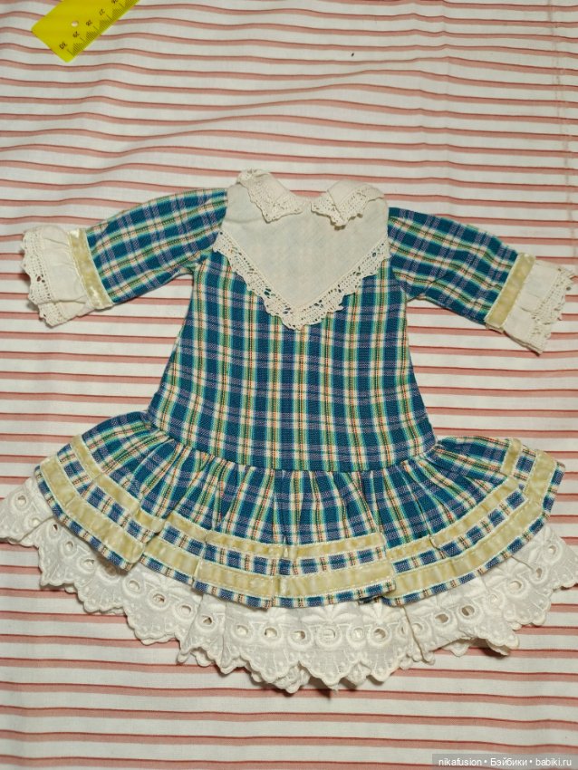 Платье на антикварную или винтажную куклу рост 35 см