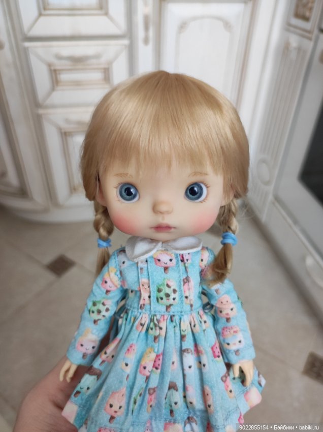 Продам очень красивый паричок из локонов козочки на Монст