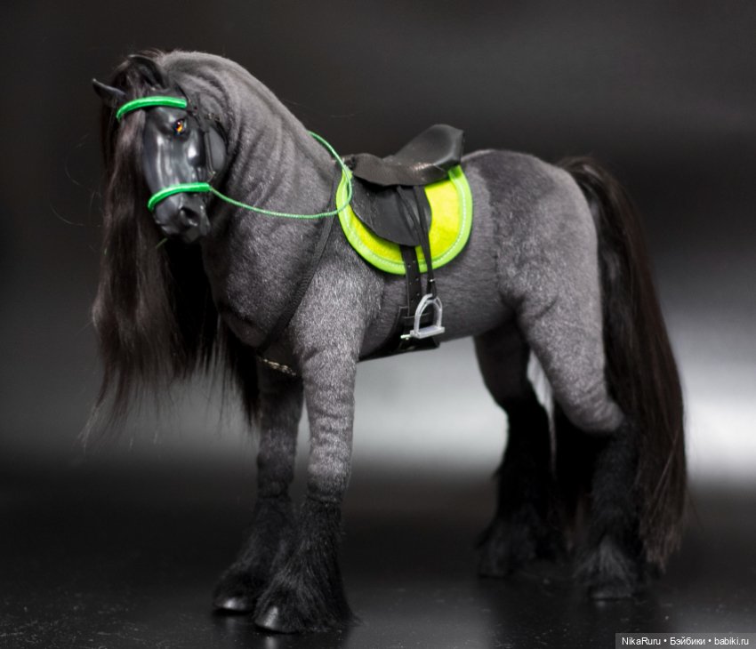 Лошадь для Барби, подвижная в смешанной технике, конь формат 1/6 (фото 7)