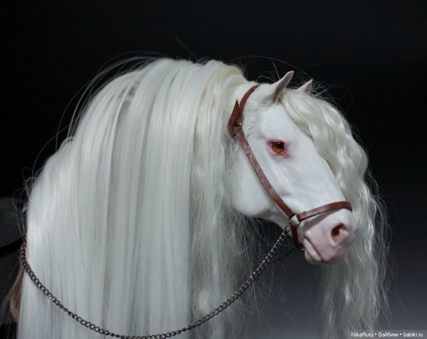 Лошадь для Барби, подвижная в смешанной технике, конь формат 1/6 (фото 5)