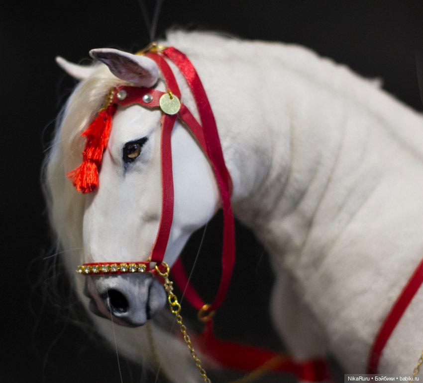 Лошадь для Барби, подвижная в смешанной технике, конь формат 1/6 (фото 3)