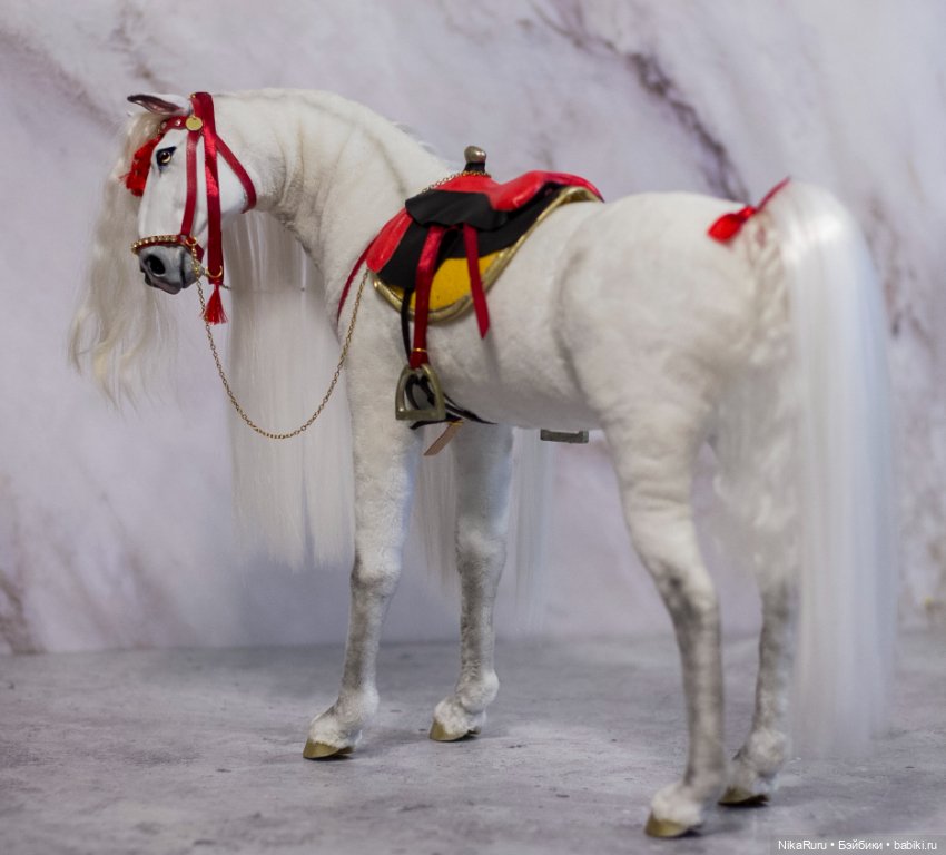 Лошадь для Барби, подвижная в смешанной технике, конь формат 1/6 (фото 8)
