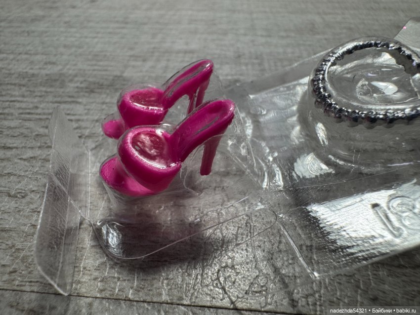 Аутфит Барби Эндрю Мукамал (3)