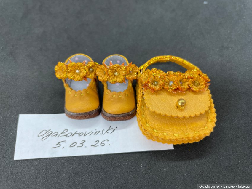 Туфли и сумка для Блайз — Обувь для кукол