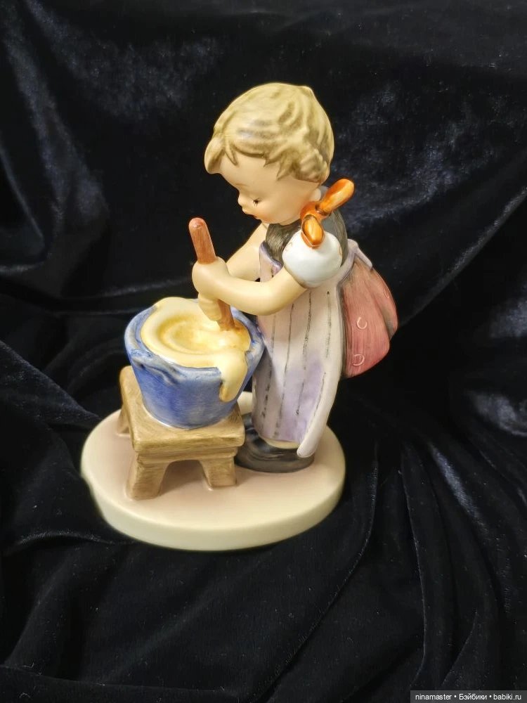 Goebel Hummel. Мамина помощница.1989г (фото 3)