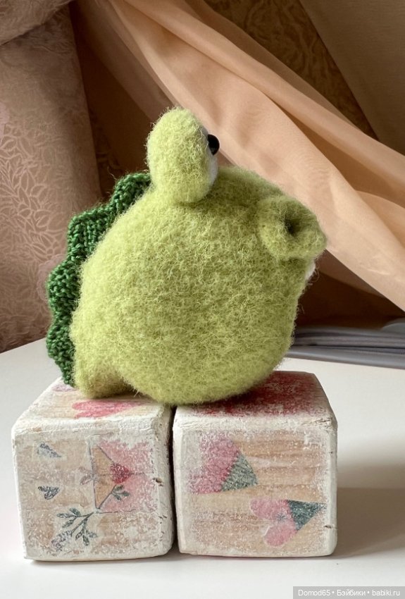 Шапка крокодил на об11 или куклу с размером головы 14-15 см (фото 6)