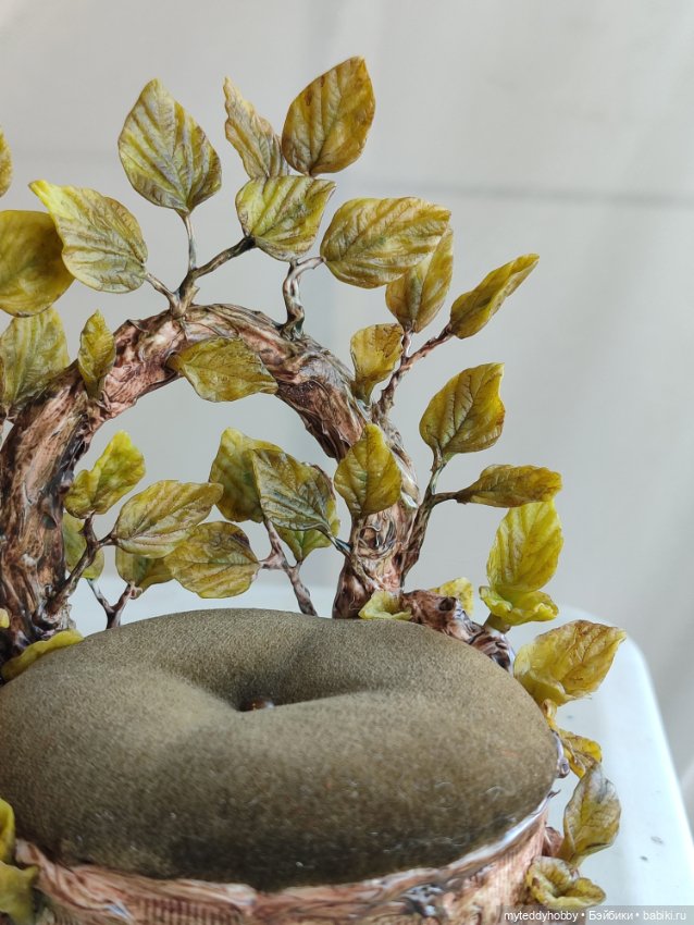 Стульчик, пуфик, кресло для небольших кукол (фото 3)