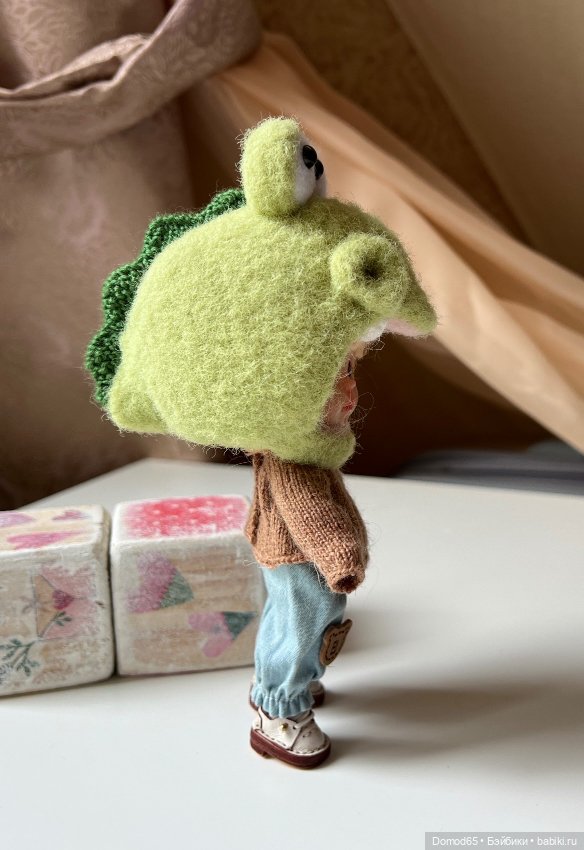 Шапка крокодил на об11 или куклу с размером головы 14-15 см (фото 3)