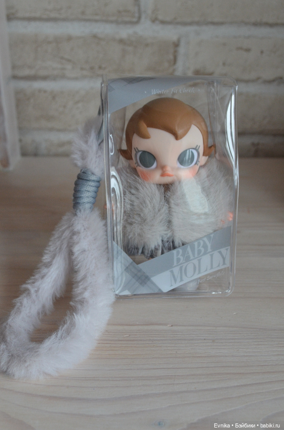 POP MART Baby Molly Winter Fit Check Series (фото 2)