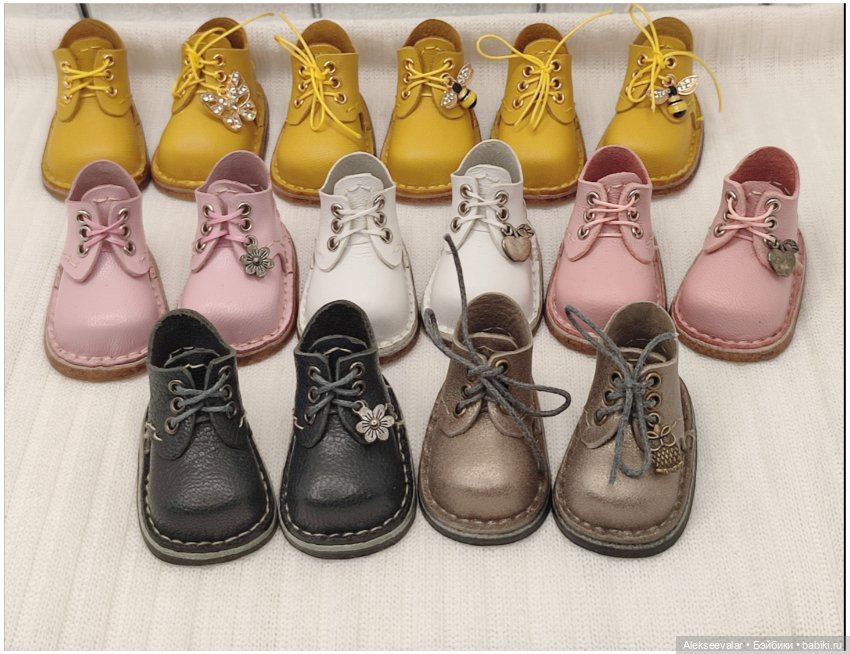 Обувь для кукол Paola Reina