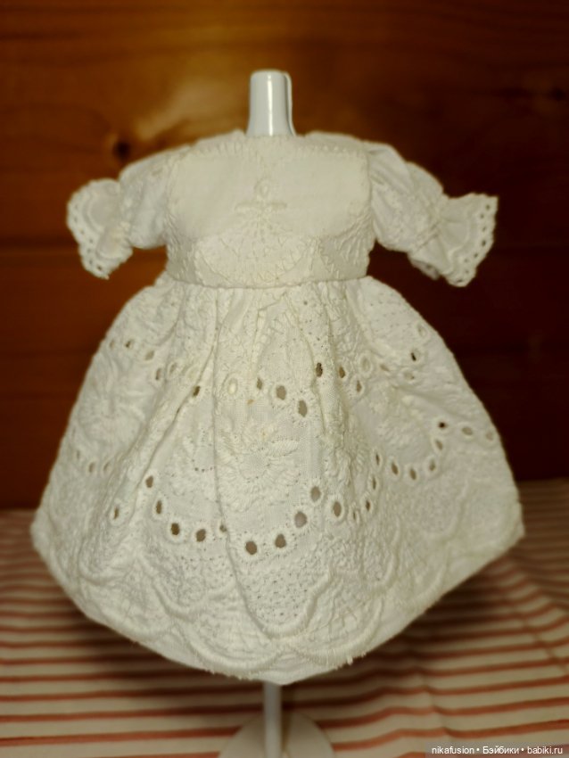 Платье на антикварную или винтажную куклу рост 18 см