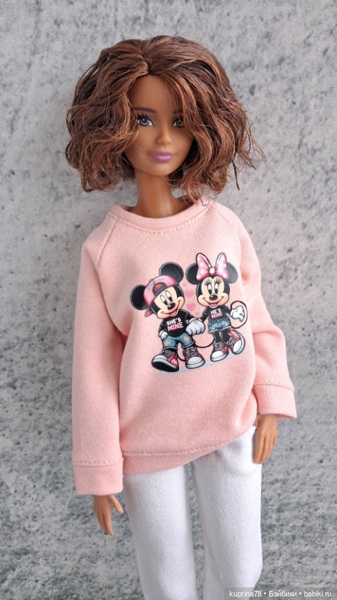 Лот одежды на барби.6 предметов