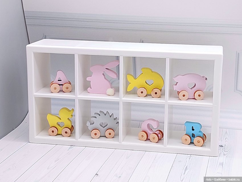 Белый стеллаж Икеа для кукол Ob11 и формата 1/8 (фото 3)