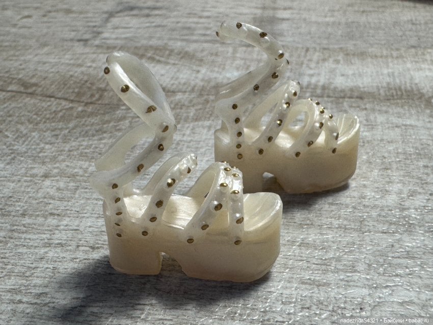 Аутфит из конструктора №1 Барби Анны Лары (2)