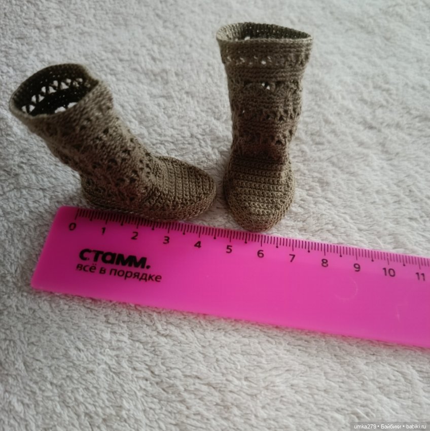 Носочки и сапожки вязанные (фото 6)