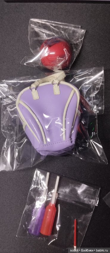 Полный новый аутфит Поппи Боулинг (фото 5)