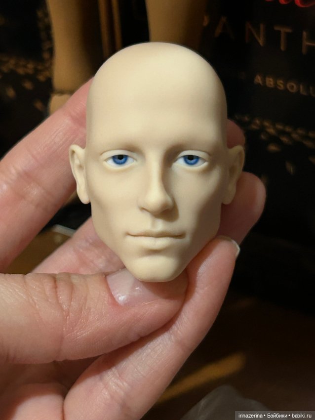 Голова Вилли эквилибриум с глазами