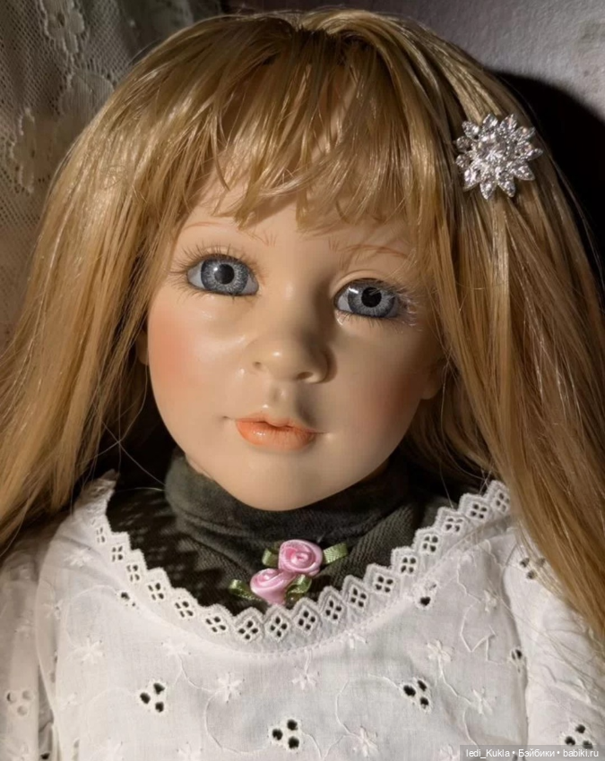Виниловая кукла из Испании - большая и красивая (фото 8)