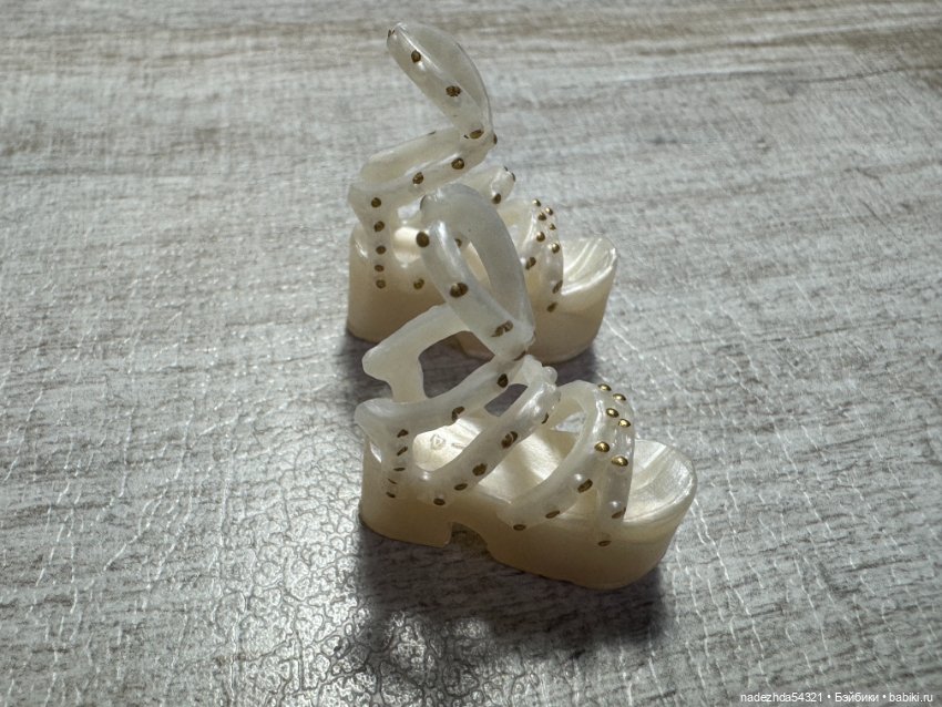 Аутфит из конструктора №1 Барби Анны Лары (3)