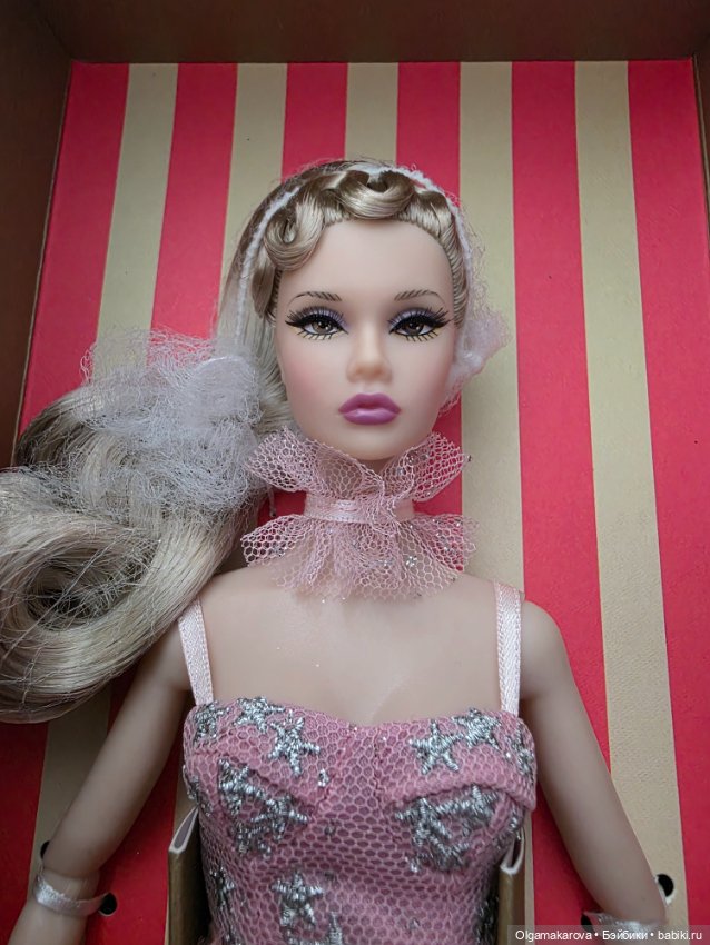 Поппи Паркер Циркачка — Фэшн (фото 2)