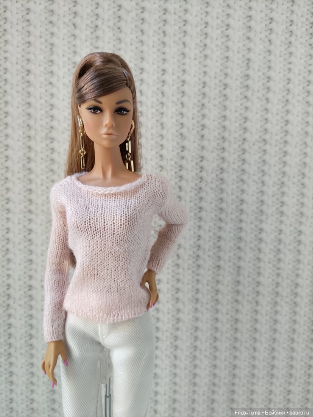 Одежда на Барби Поппи Интегрити кашемировый розовый джемпер (фото 6)