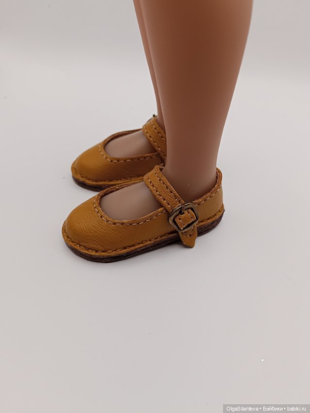Обувь для руби ред 37 см — Обувь для кукол (фото 6)