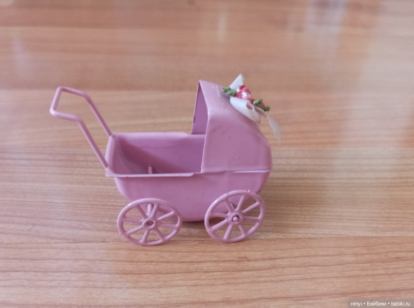 Коляски, кроватки, манеж, карусель для пупсиков (фото 6)